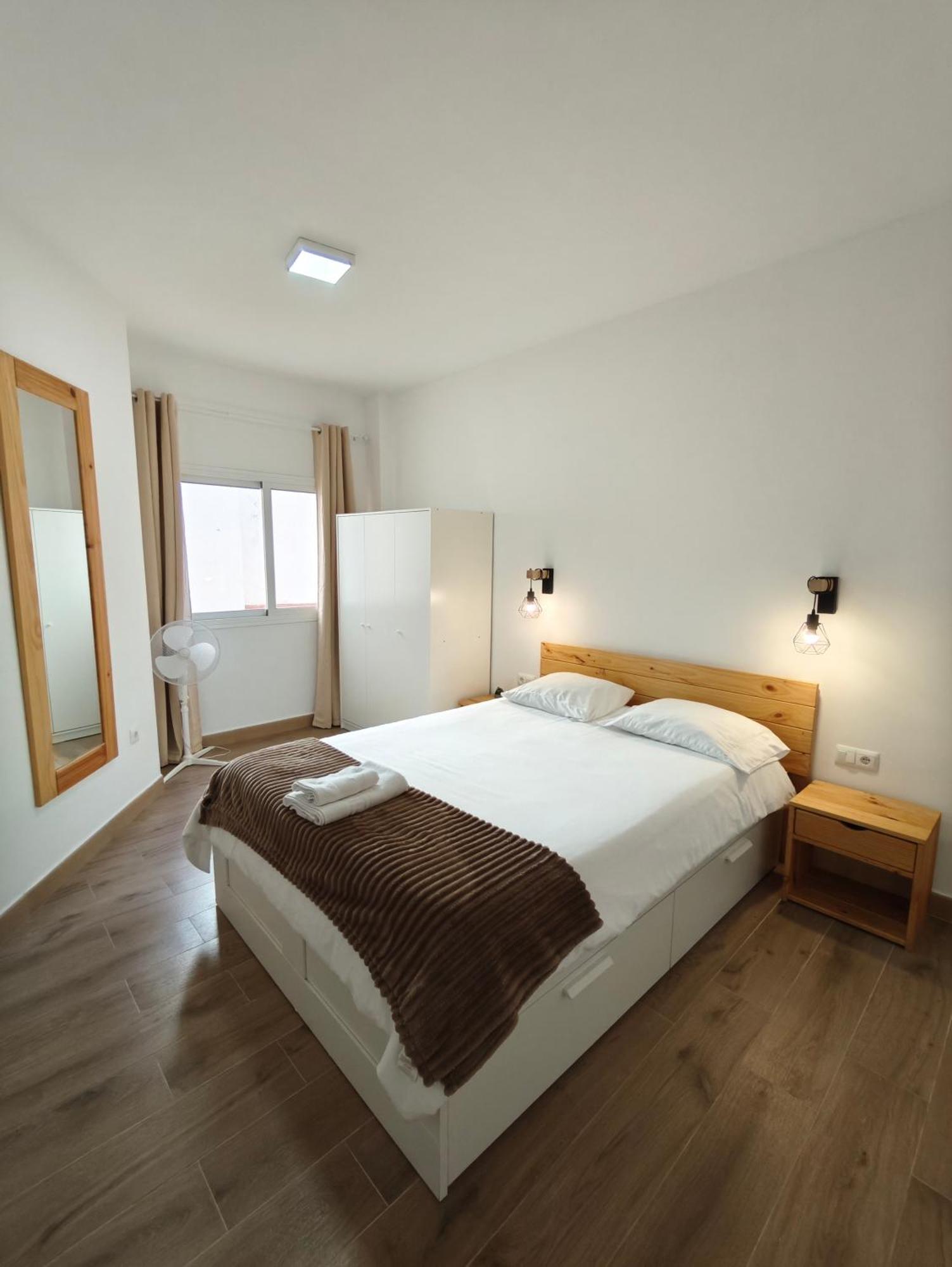 Precioso Apartamento Junto Al Casco Historico Malaga Luaran gambar